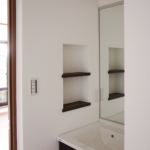 2階の廊下にある洗面。